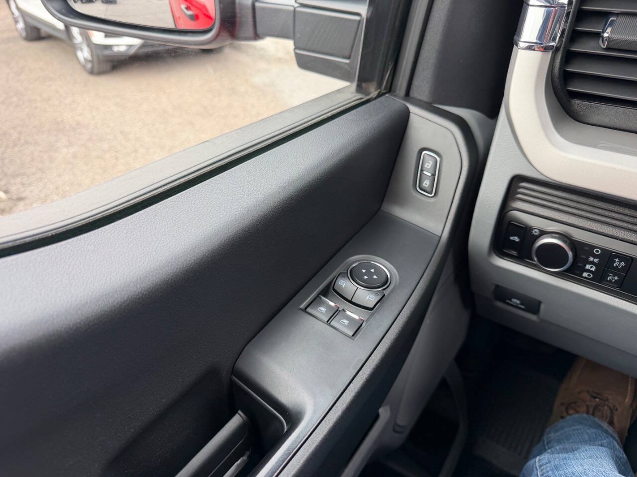 Used 2024 Ford F350 XL w/ Snow Plow Prep Package AWD/4WD image 16