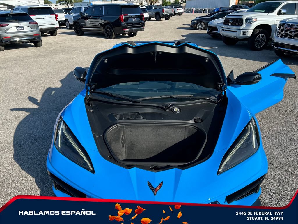 Used 2025 Chevrolet Corvette Stingray Convertible w/ 1LT RWD image 13