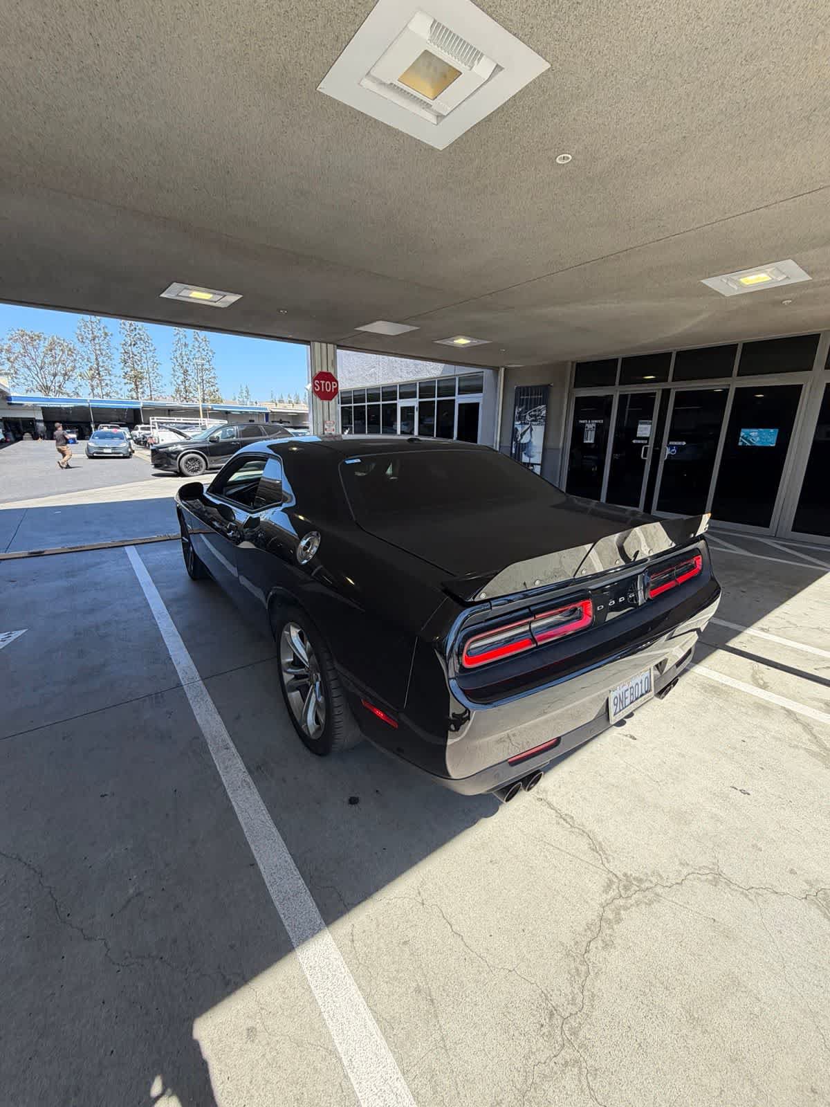 Used 2020 Dodge Challenger R/T RWD image 9