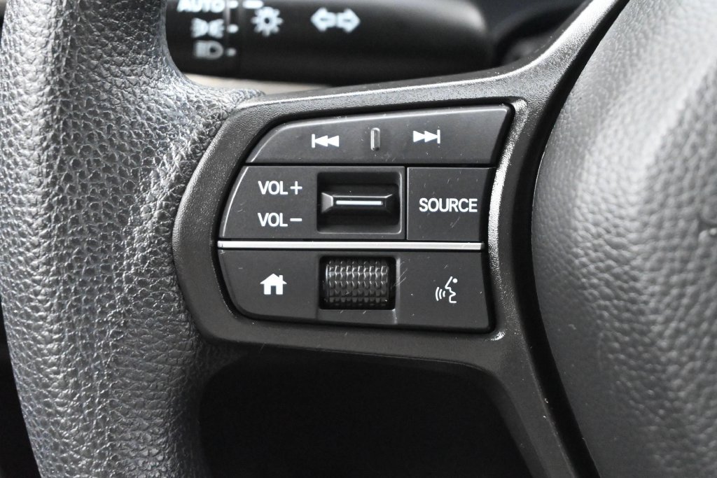Used 2024 Honda HR-V LX image 6