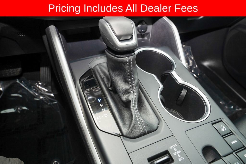 Certified 2026 Toyota Highlander XLE AWD/4WD image 19