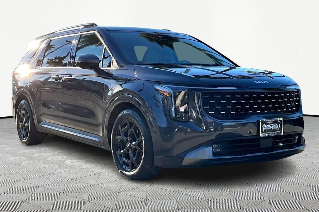 Certified 2025 Kia Carnival SX Prestige image 5