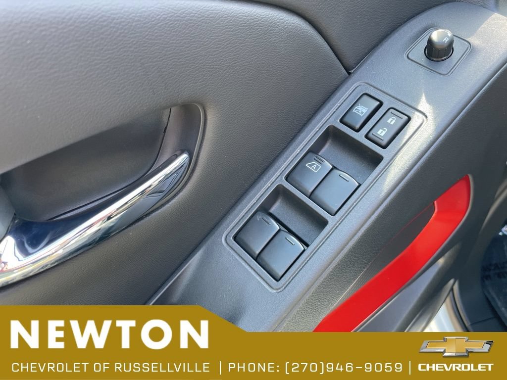 Used 2025 Nissan Frontier PRO-4X AWD/4WD image 6