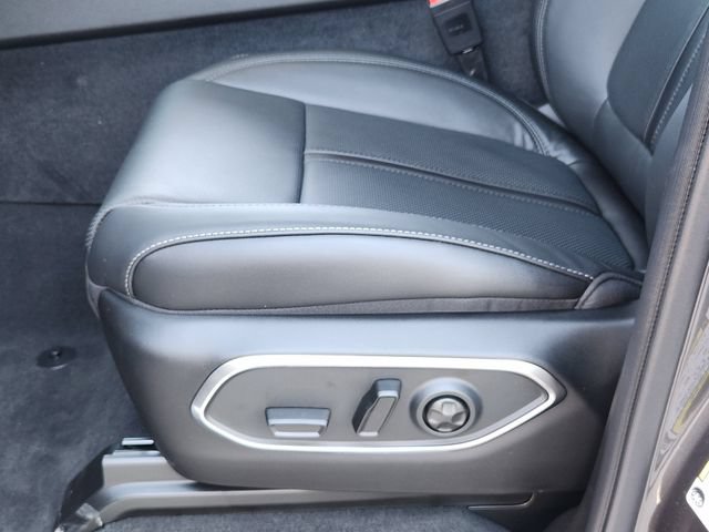 New 2026 Jeep Grand Wagoneer 2WD image 18