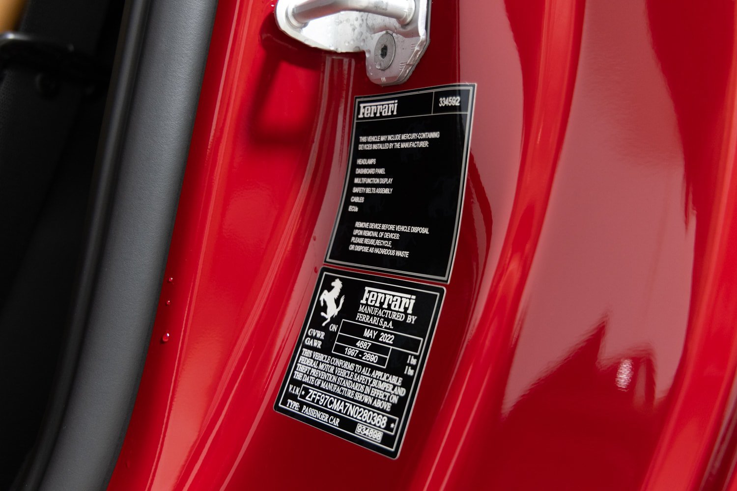 Used 2022 Ferrari 812 GTS RWD image 28