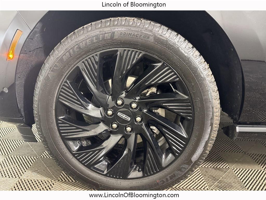 New 2025 Lincoln Navigator L Reserve w/ Jet Appearance Package image 74