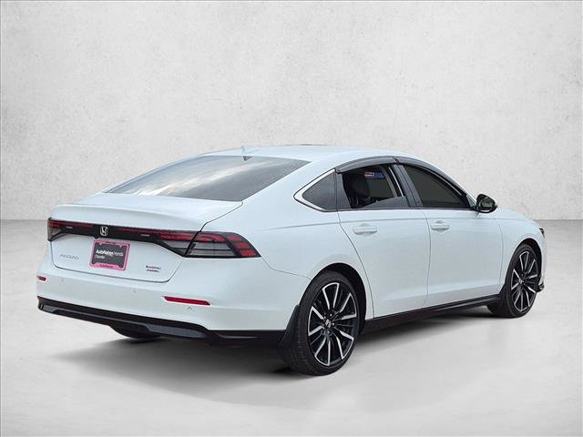 Used 2025 Honda Accord Touring image 5