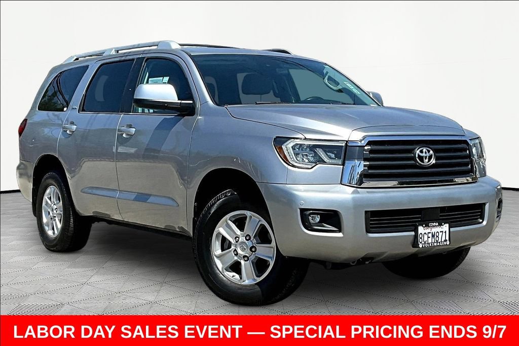 Used 2018 Toyota Sequoia SR5 RWD image 1