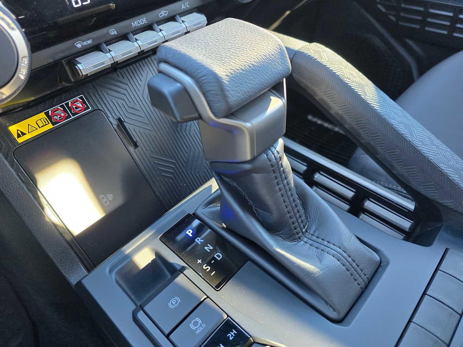 Certified 2025 Toyota Tacoma SR5 image 36