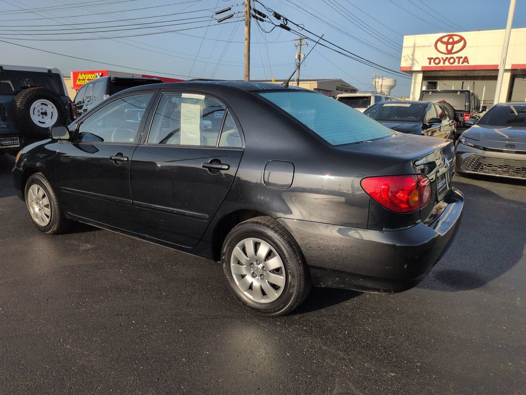 Used 2004 Toyota Corolla LE FWD image 3