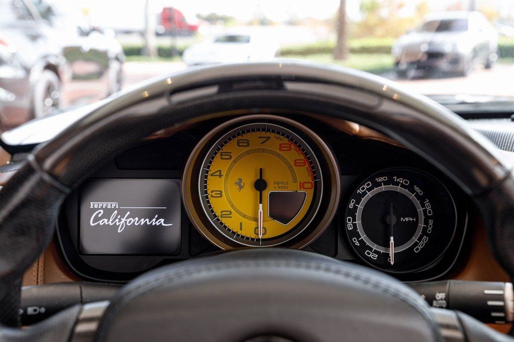 Used 2010 Ferrari California image 34