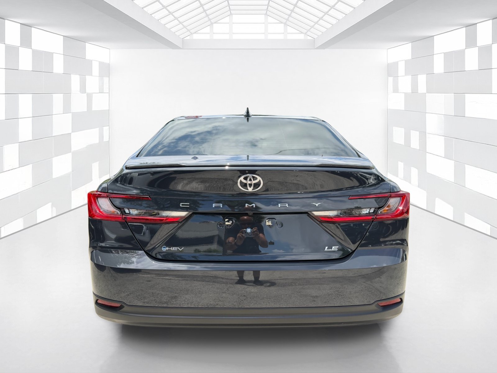 Used 2026 Toyota Camry LE w/ Convenience Package FWD image 6