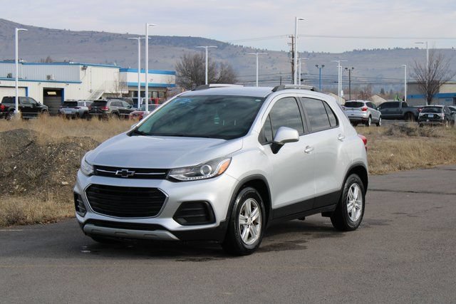 Used 2022 Chevrolet Trax LT w/ LT Convenience Package FWD image 8