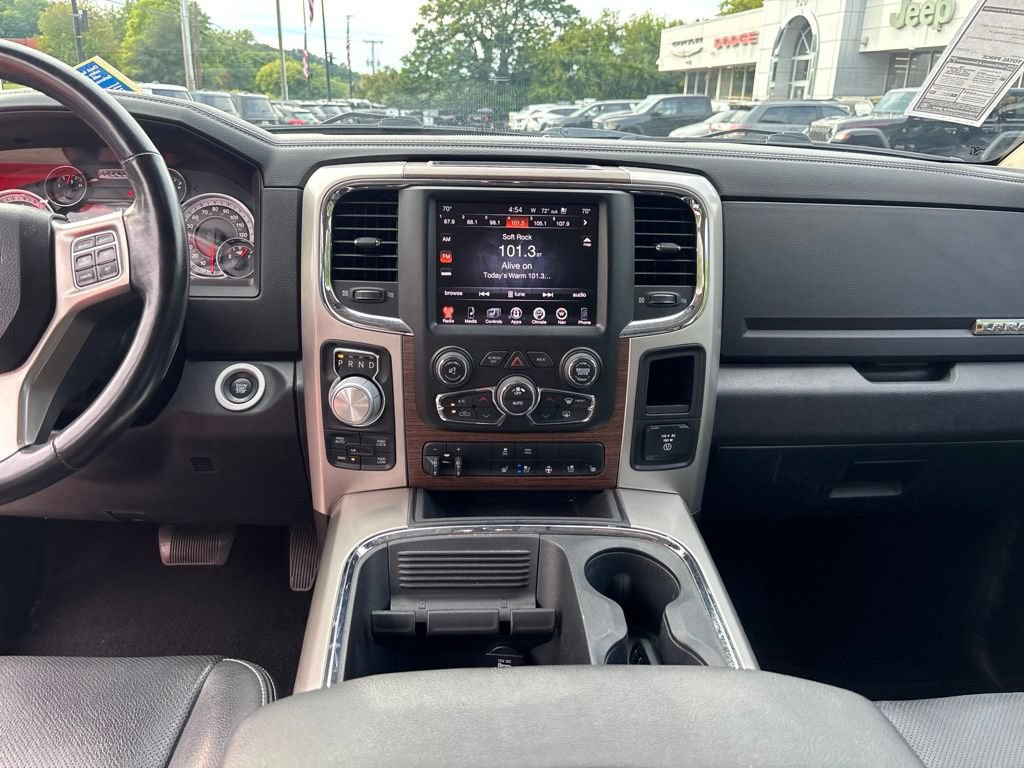 Used 2017 RAM 1500 Laramie w/ Convenience Group AWD/4WD image 18