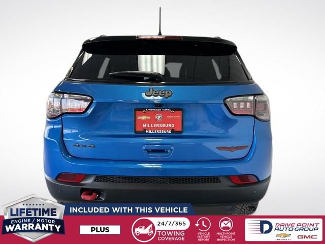 Used 2025 Jeep Compass Trailhawk image 33