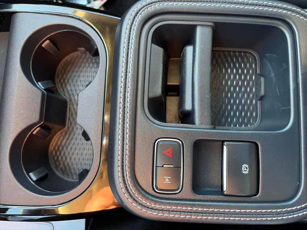 Used 2025 Ford Mustang Mach-E Premium image 27