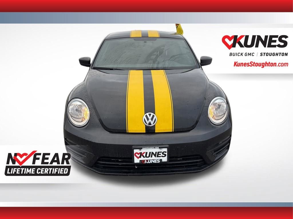 Used 2018 Volkswagen Beetle 2.0T S FWD image 3