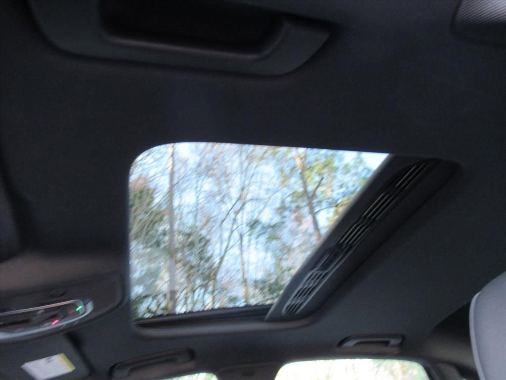 Used 2022 Audi A4 2.0T Premium Plus image 18