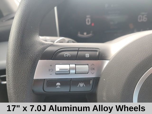 Used 2025 Hyundai Sonata SEL image 12