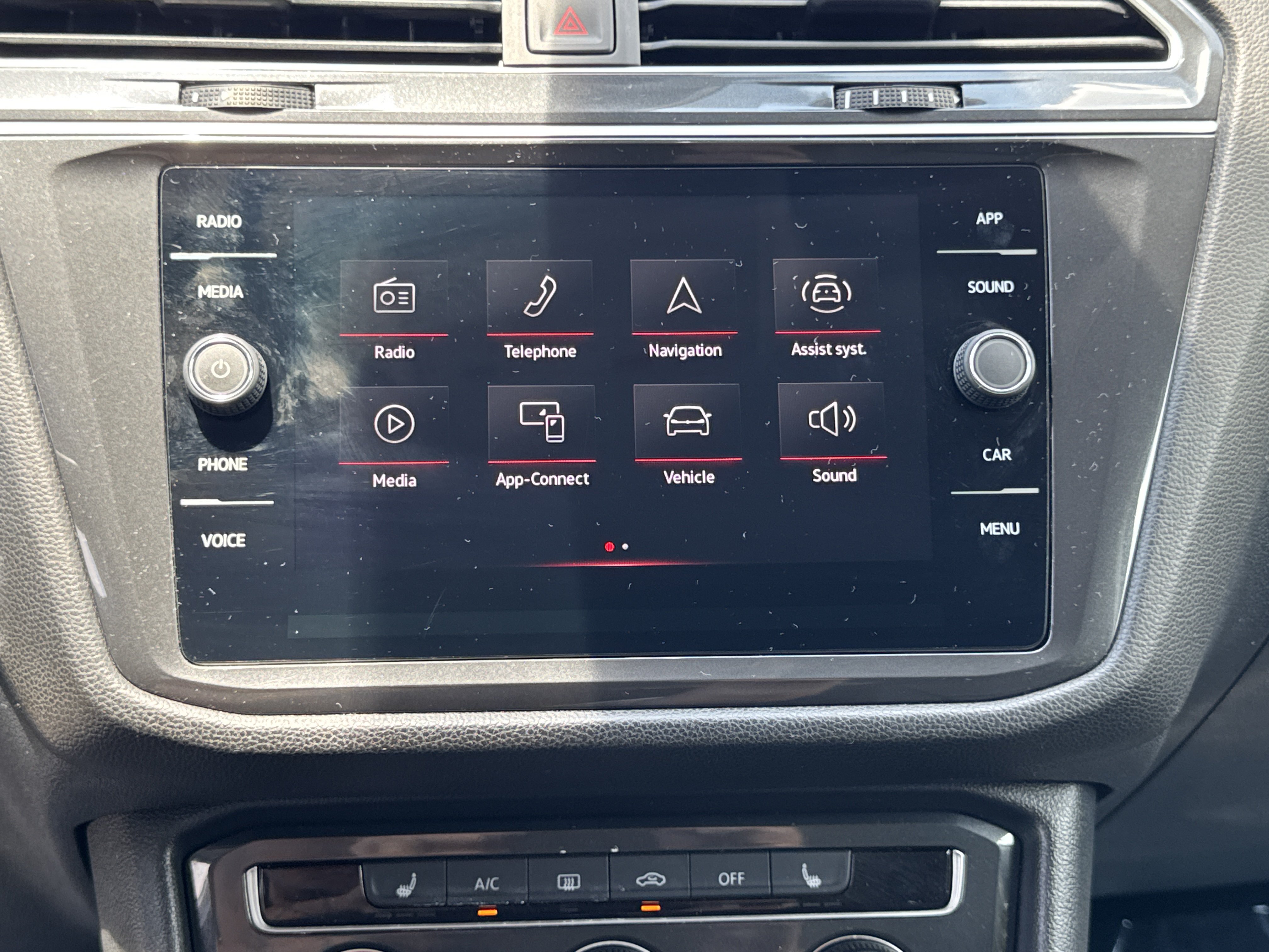 Certified 2024 Volkswagen Tiguan Wolfsburg Edition AWD/4WD image 25