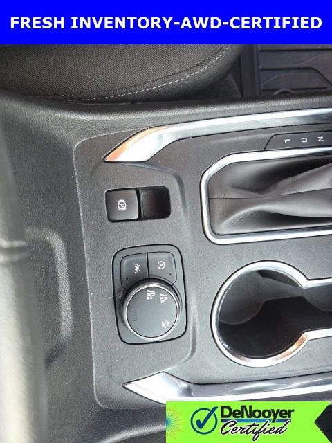 Used 2022 Chevrolet Traverse LT w/ LPO, Floor Liner Package image 28