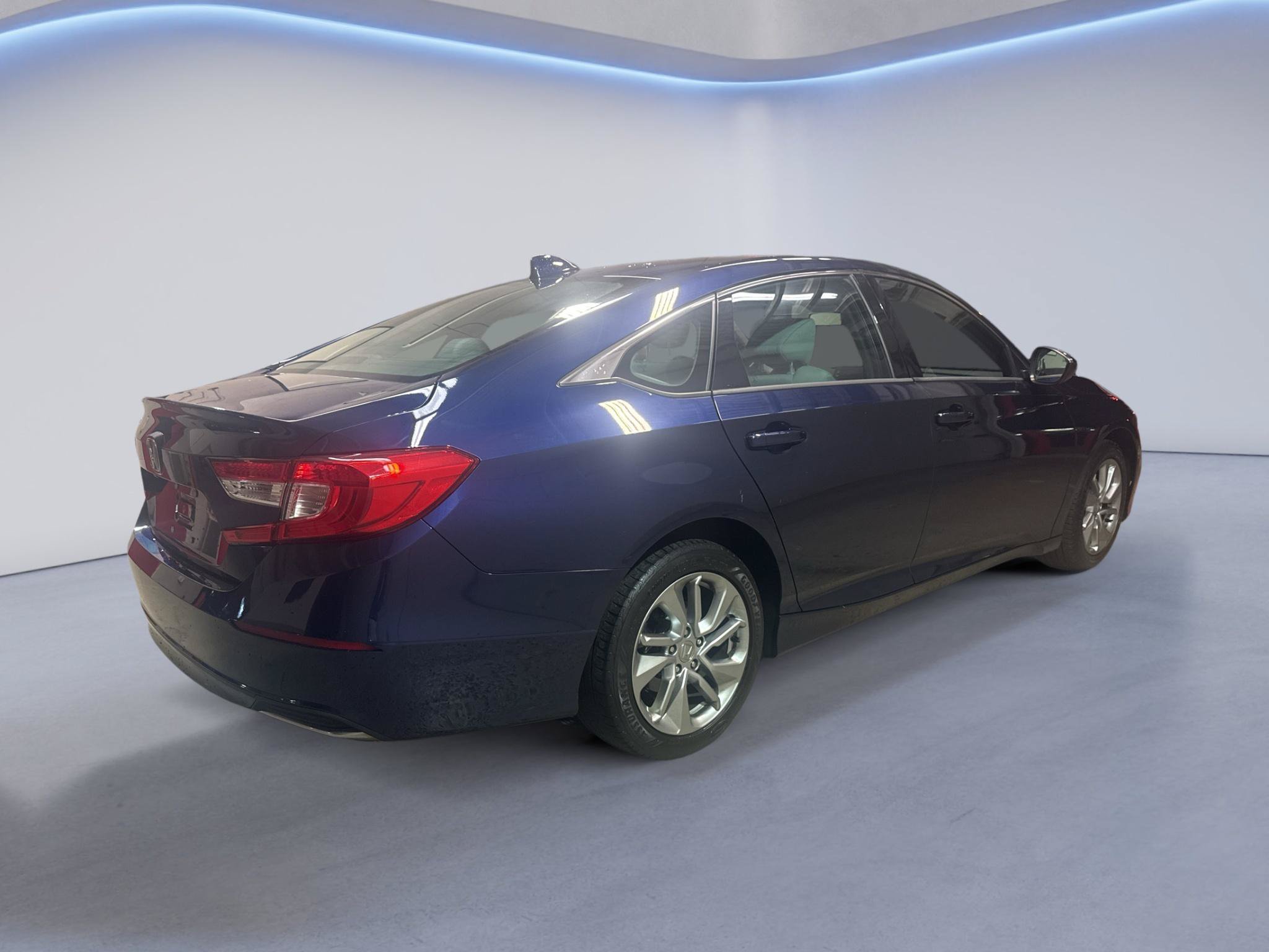 Used 2018 Honda Accord LX image 8