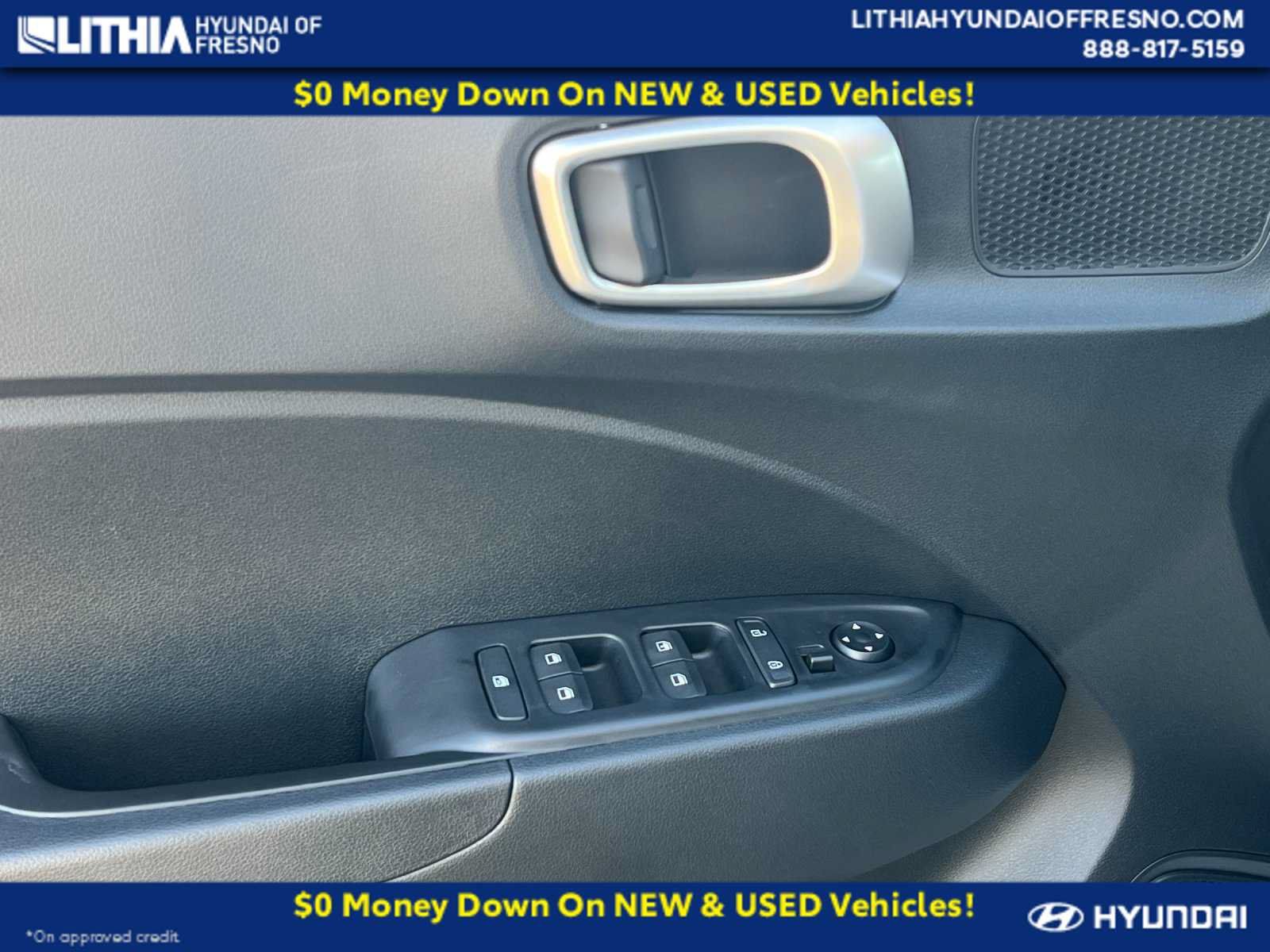 New 2026 Hyundai Venue SE FWD image 12