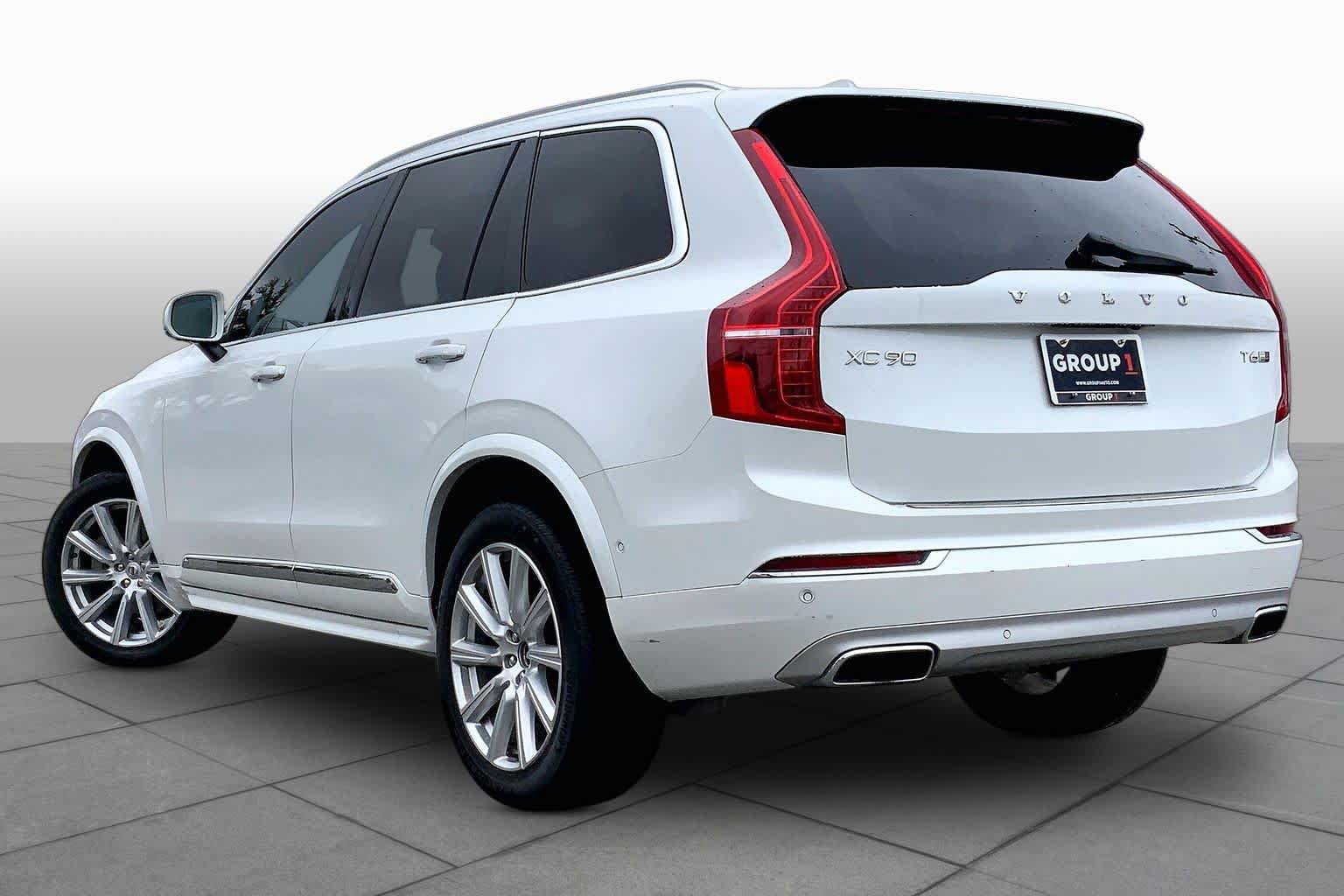 Used 2018 Volvo XC90 T6 Inscription w/ Convenience Package AWD/4WD image 11