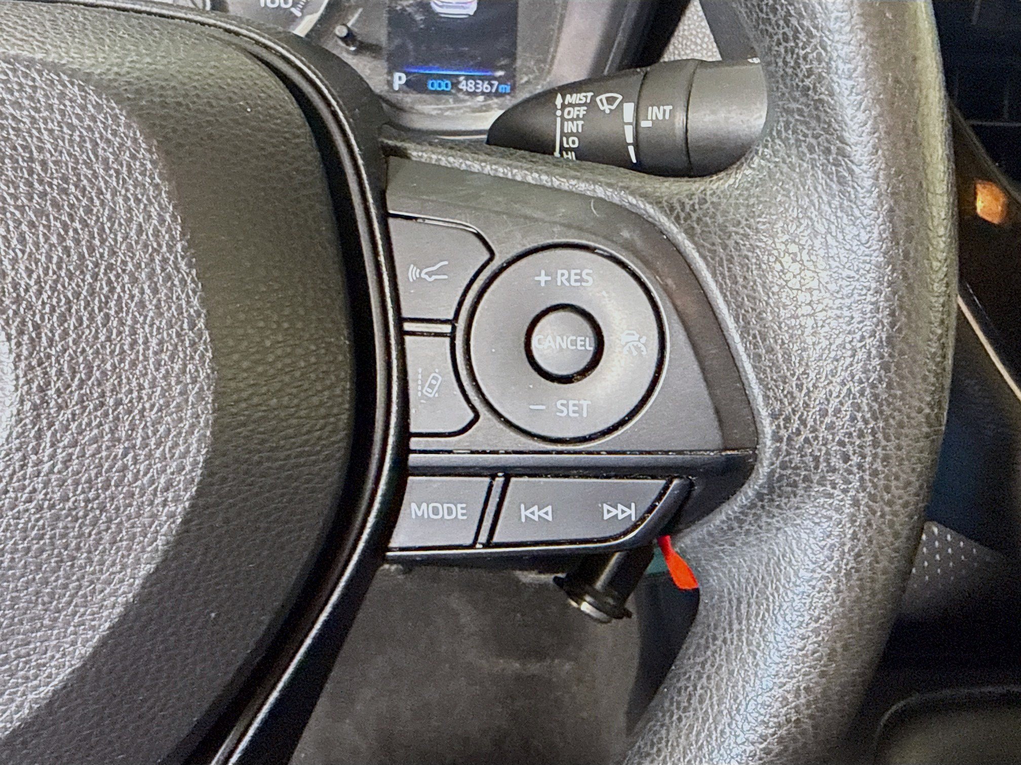 Used 2022 Toyota Corolla LE FWD image 15