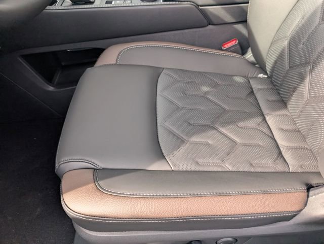 New 2026 Nissan Pathfinder Platinum image 24