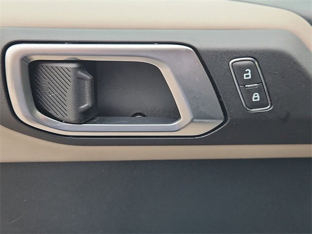 Used 2022 Ford Bronco Wildtrak image 22