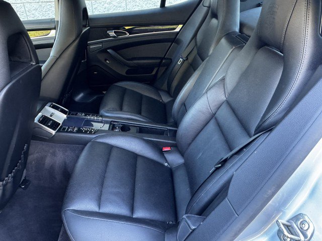 Used 2016 Porsche Panamera Edition RWD image 8