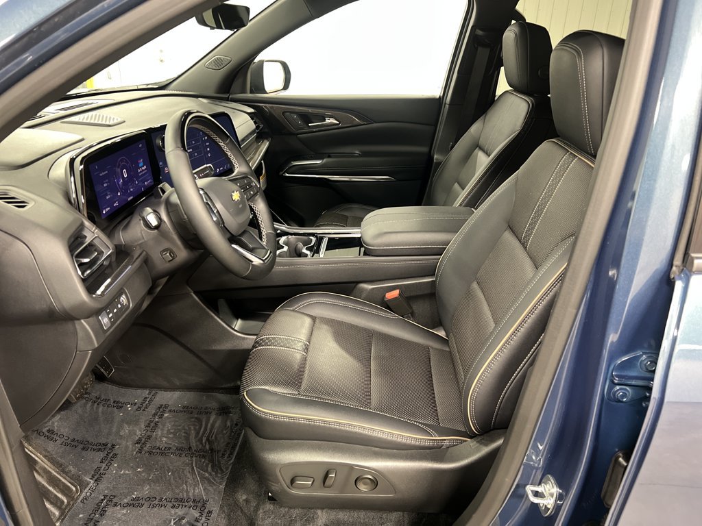 Certified 2026 Chevrolet Traverse High Country w/ LPO, Floor Liner Package AWD/4WD image 13