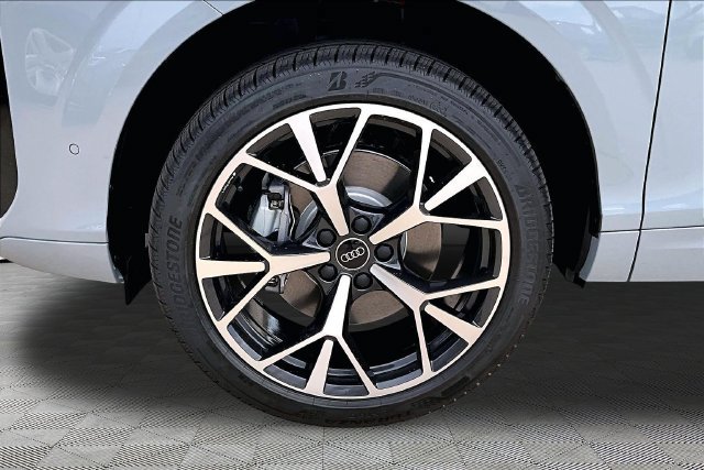 New 2026 Audi Q3 quattro 2.0T AWD/4WD image 8