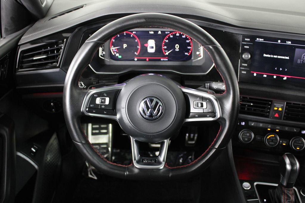 Used 2021 Volkswagen Jetta GLI image 9