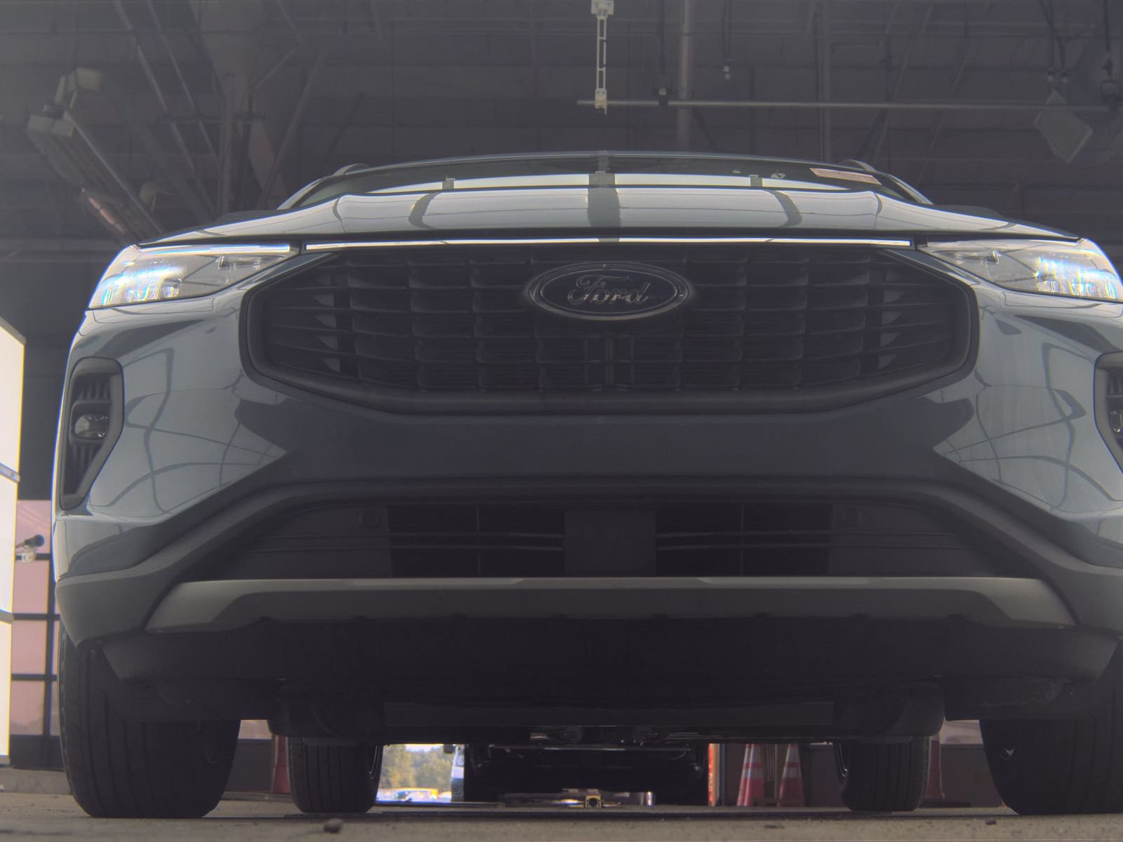Used 2025 Ford Escape SE FWD image 4
