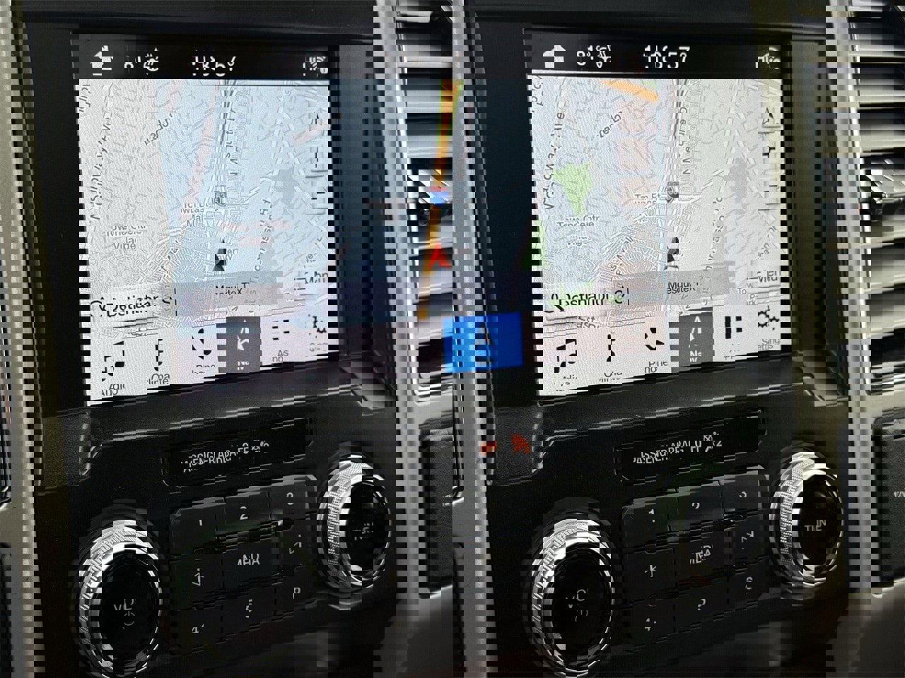 Certified 2019 Ford F150 King Ranch w/ Equipment Group 601A Luxury image 18