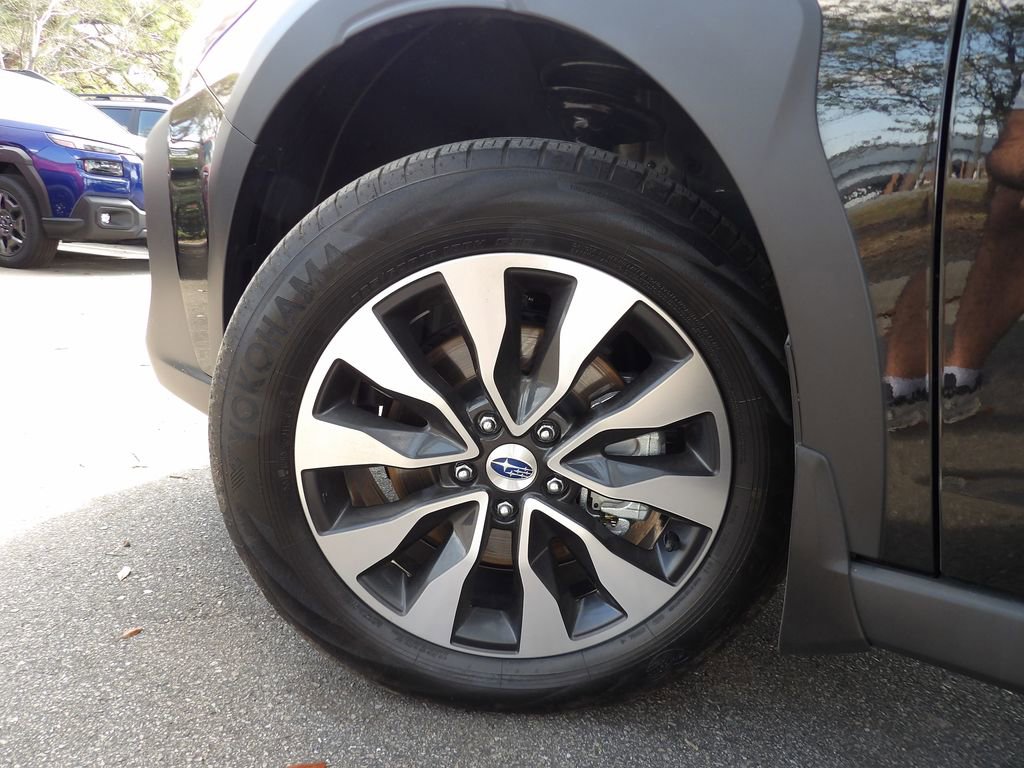 Used 2024 Subaru Outback Touring image 32