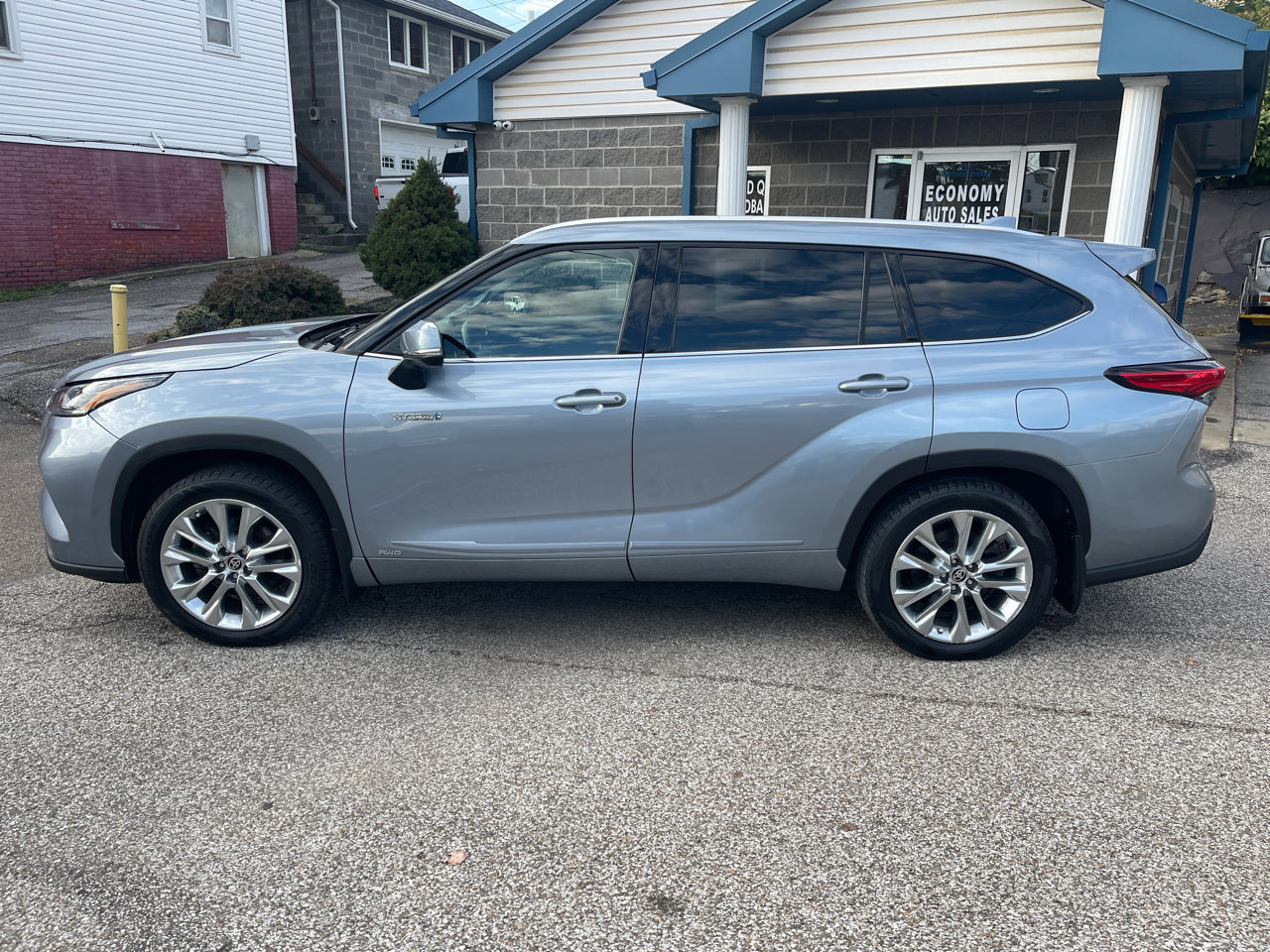 Used 2021 Toyota Highlander Limited image 8