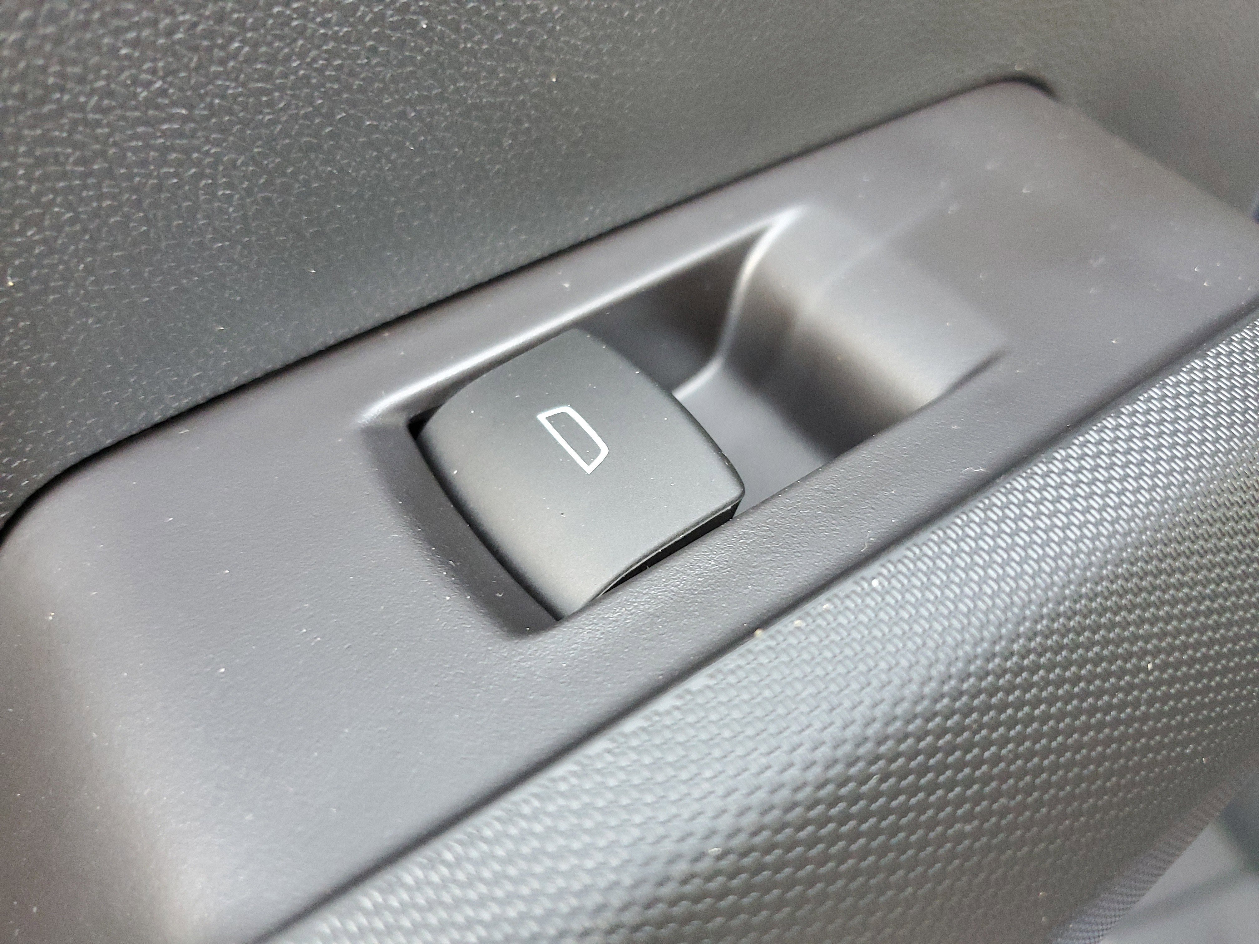 New 2026 GMC Canyon Elevation image 13