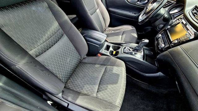 Used 2019 Nissan Rogue SV w/ Premium Package AWD/4WD image 34