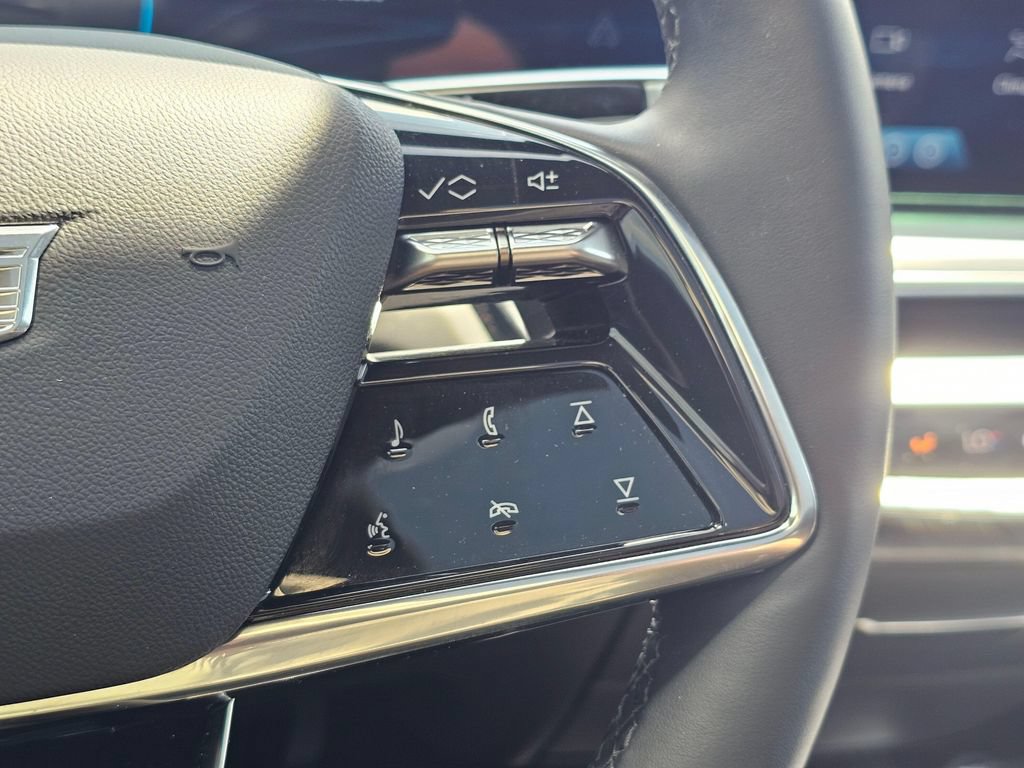 Certified 2024 Cadillac Lyriq Sport AWD/4WD image 25