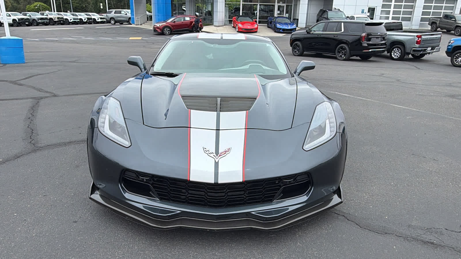 Used 2019 Chevrolet Corvette Z06 RWD image 2