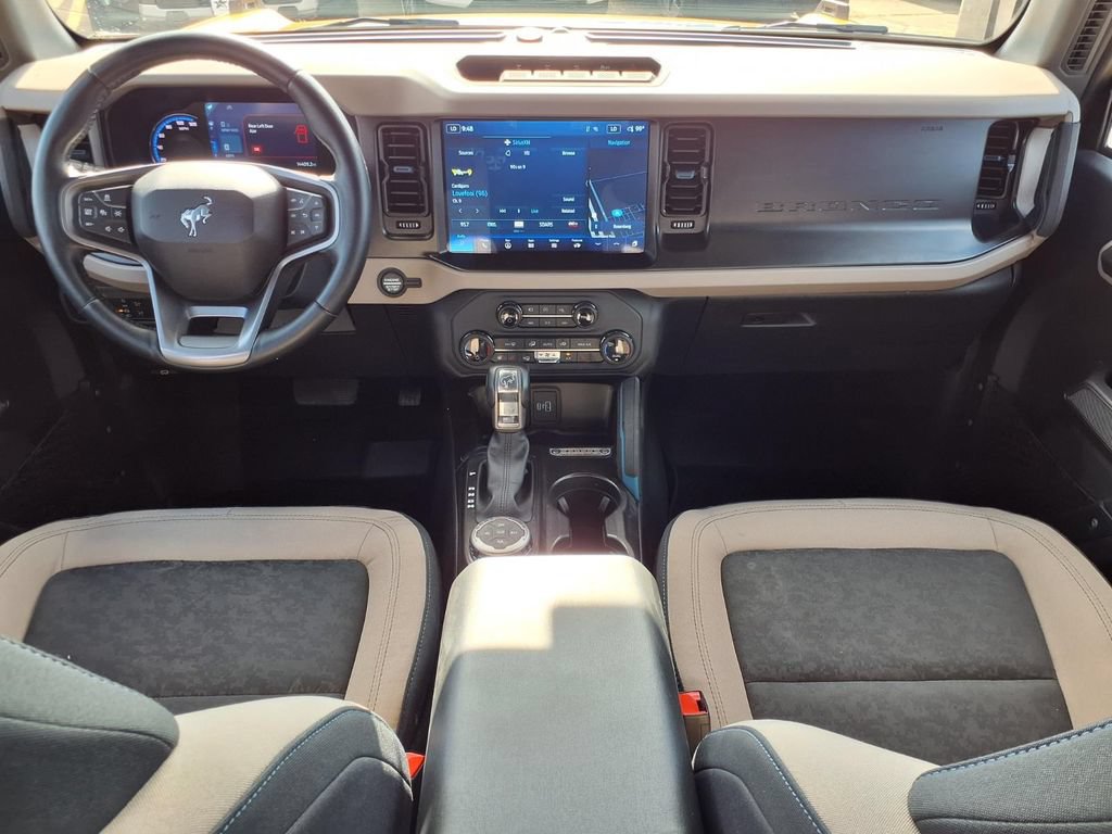 Used 2022 Ford Bronco Wildtrak AWD/4WD image 9