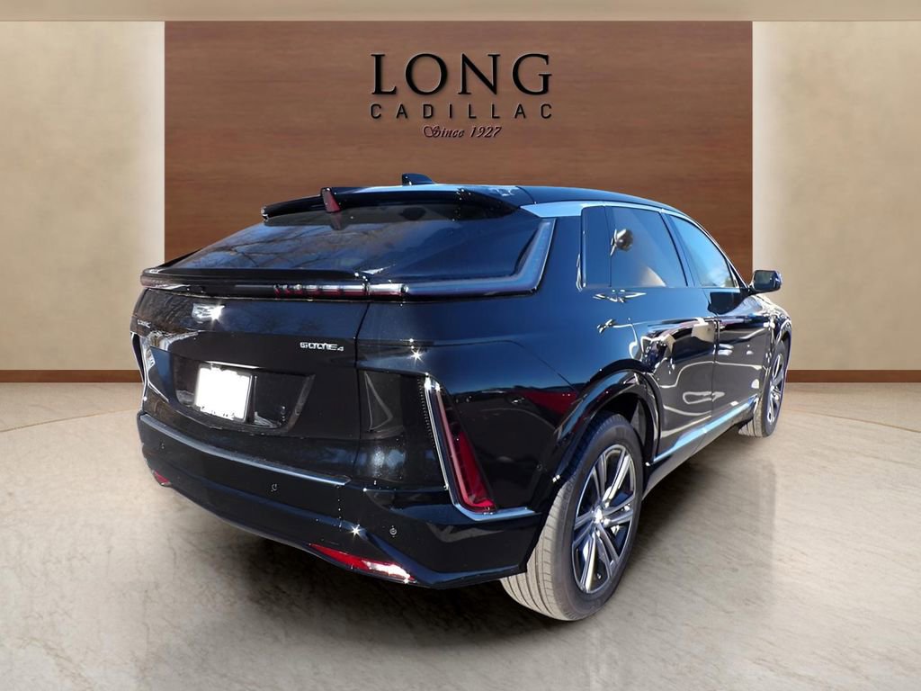 New 2025 Cadillac Lyriq Luxury image 6