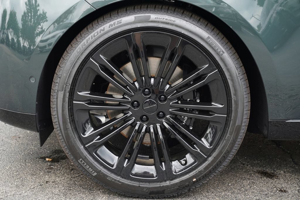 New 2026 Land Rover Range Rover SE AWD/4WD image 8