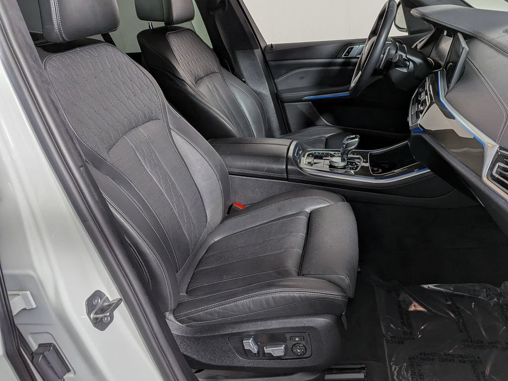 Used 2022 BMW X5 xDrive45e w/ Executive Package AWD/4WD image 29