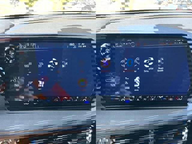 New 2026 Chevrolet Traverse LT w/ Midnight/Sport Edition image 11