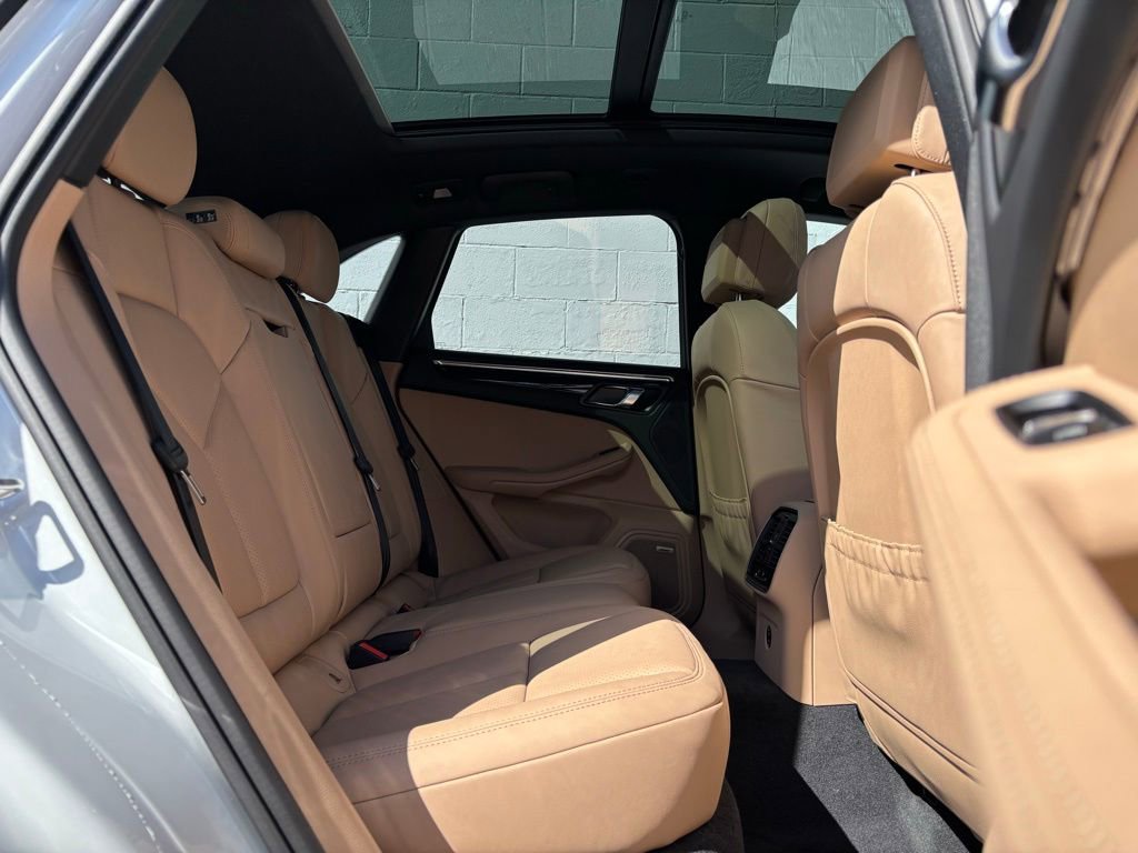 New 2026 Porsche Macan S AWD/4WD image 14
