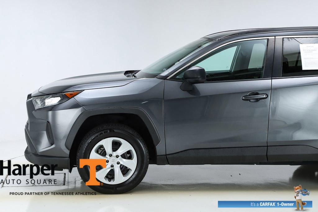Used 2020 Toyota RAV4 LE image 40